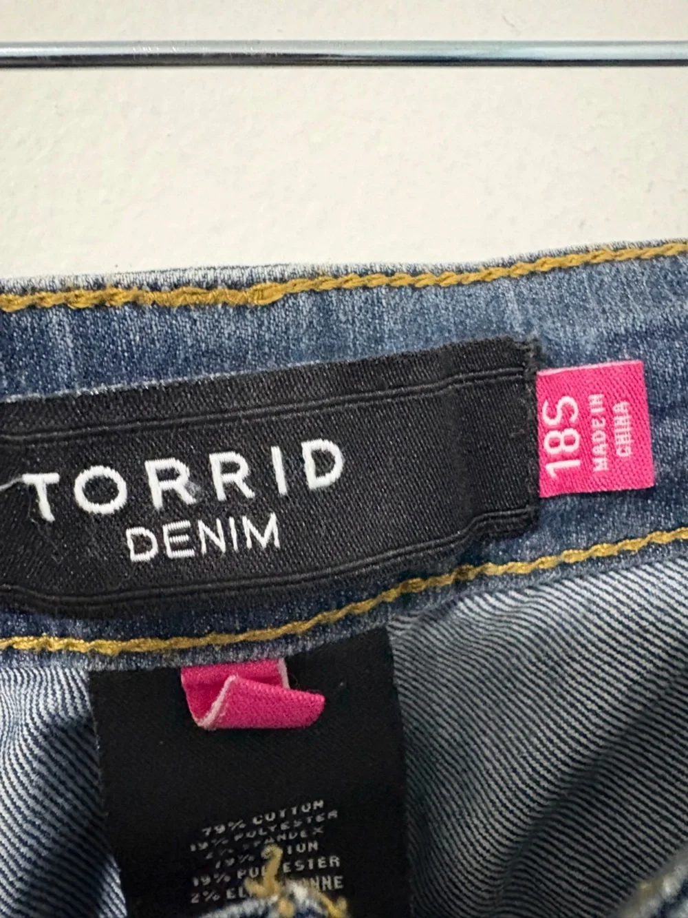 Torrid Low Rise Slim Fit Jeans - size 18